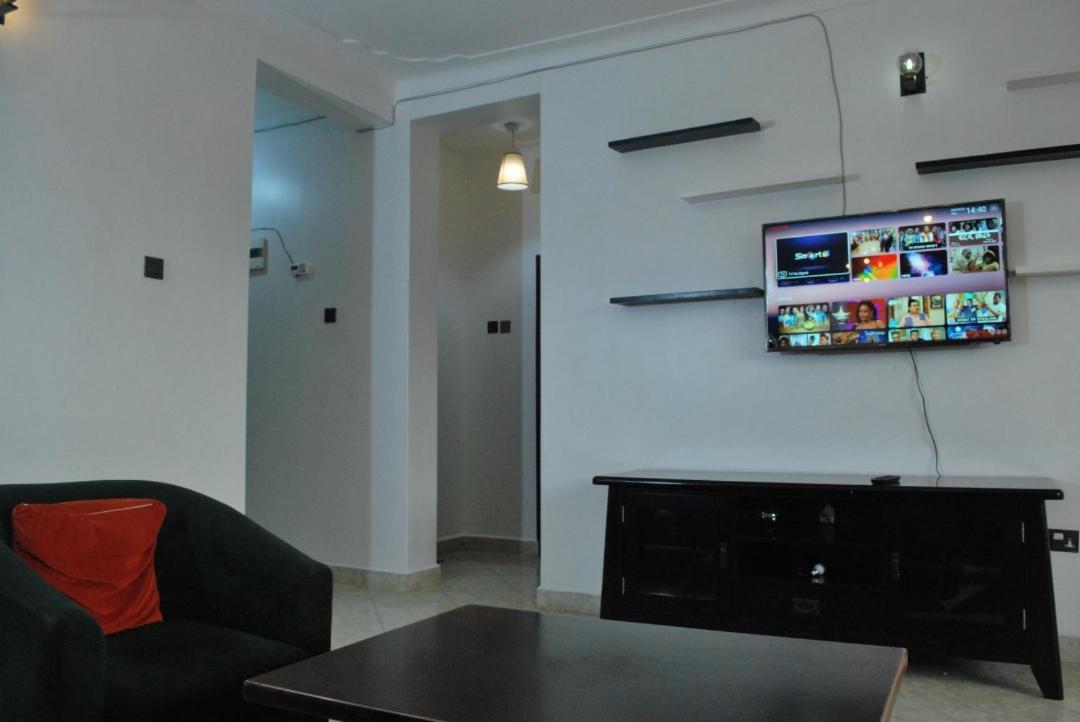 Jacuzzi City Home Kampala Bagian luar foto