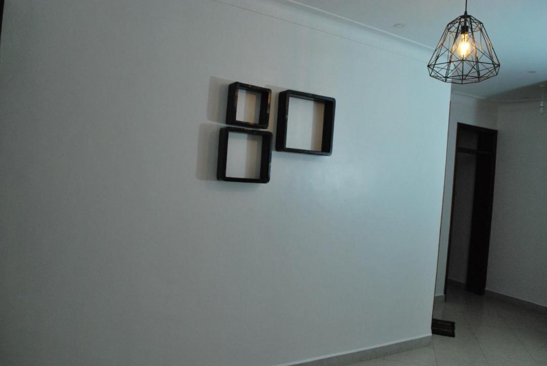 Jacuzzi City Home Kampala Bagian luar foto