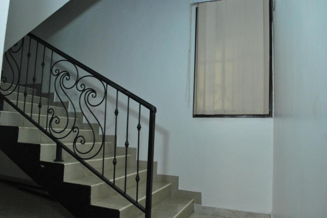 Jacuzzi City Home Kampala Bagian luar foto